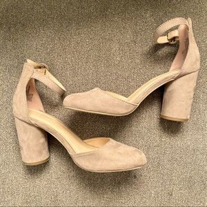 LC LAUREN CONRAD HEELS